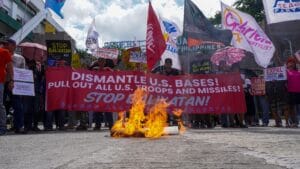 Panganib sa mamamayan ng Balikatan, muling binatikos