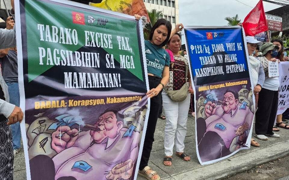 P128 per kilo of tobacco is just: Tobacco farmers hold picket protest in Quezon City to demand a fair tobacco price – updates from the peasant movement of the Philippines