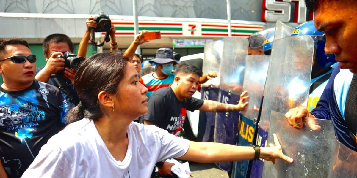 Media groups decry harassment of journalists, activist during protest